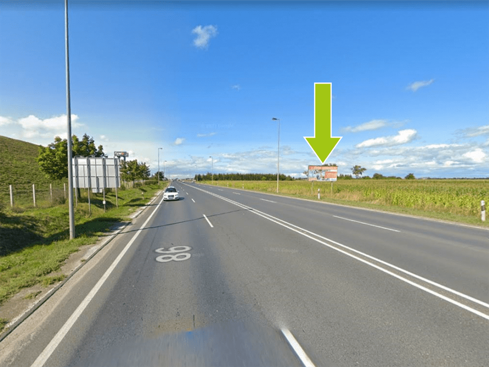 Szombathely – 86-os főút, a Family Center előtt, Külső Zanati út felé 87-es főút körforgalom felől