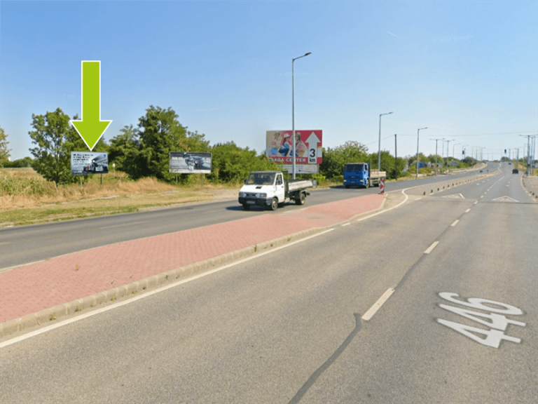 Békéscsaba – Szarvasi út Felüljáró előtt 100m centrum felé