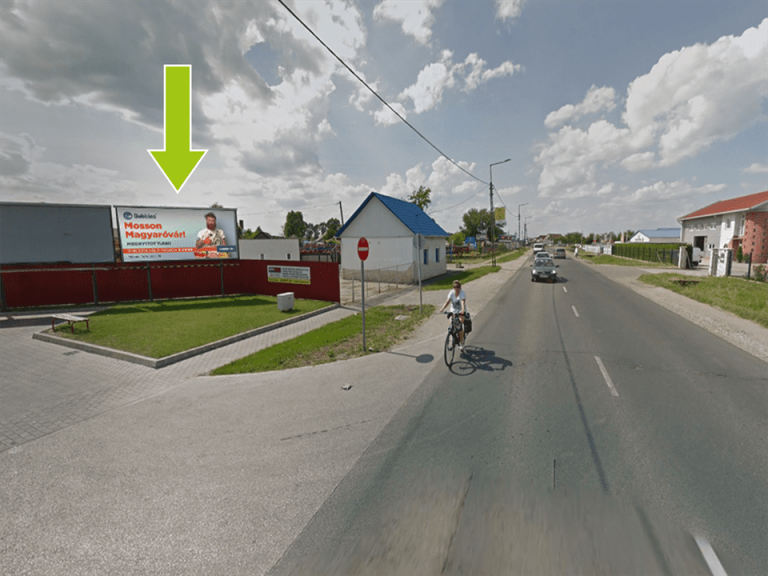 Szolnok – 32-es főút, Thököly út autómosónál jobb, centrum felől