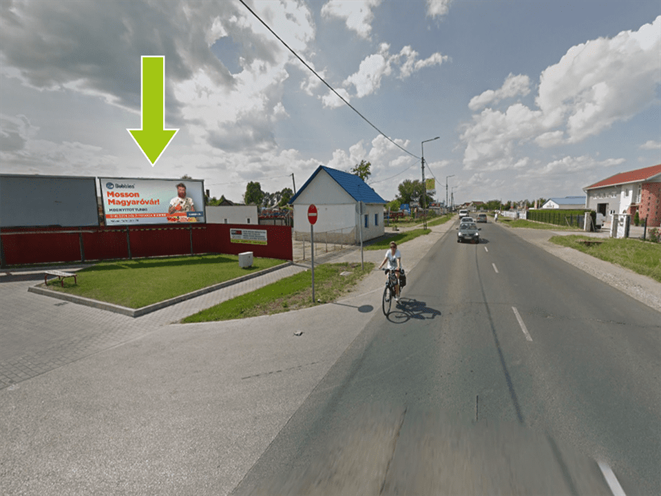 Szolnok – 32-es főút, Thököly út autómosónál jobb, centrum felől
