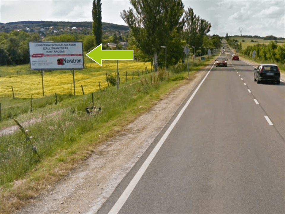 Litér – Balatonfűzfő-Veszprém útvonalon, 8-as út felé Litér település, Fő u. 7., 72-es főút 3+ 900 kmsz