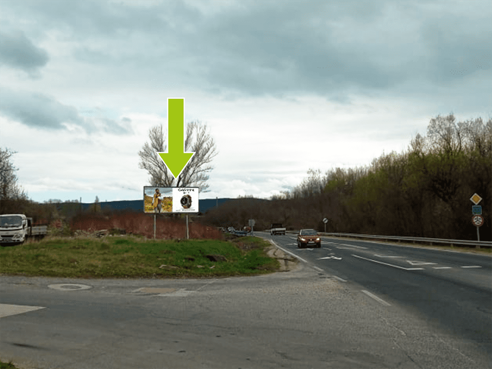 Tatabánya – 1-es főút, Cementgyári út után, M1 autópálya felé, centrum felől