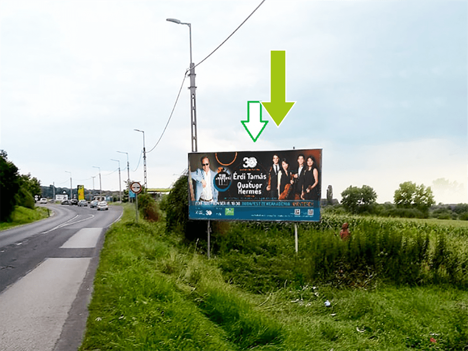 Keszthely – Hévízi út centrum felé, Mobil Petrol benzinkút előtt 200m.