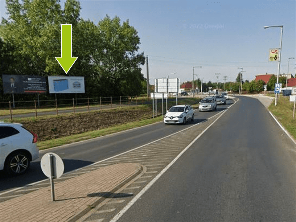 Székesfehérvár – 8-as főút-Sárkeresztúri út, Auchan körforgalom, Auchan és Balaton felé
