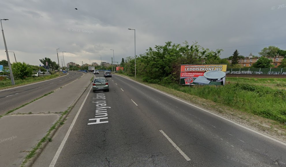 Budapest XI. kerület – Hunyadi János út-6-os út centrumból Auchan benzinkút után Duna utca előtt