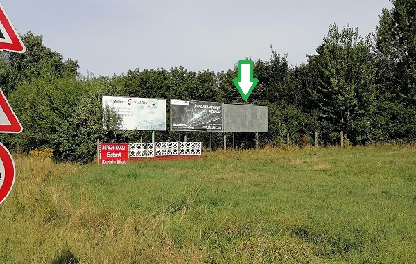 Tatabánya – Tatabánya, 1-es főút – Shell-kúttal szemben, C felé jobb oldalt 3. tábla