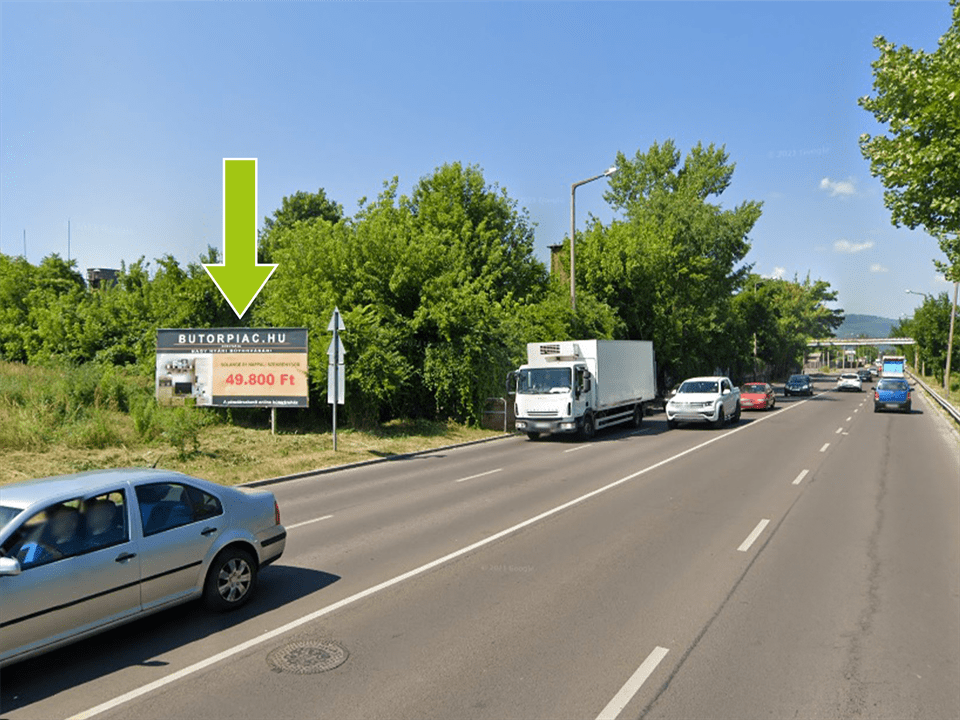 Miskolc – Kiss Ernő utca Lidl és centrum felől, Fém utca magasságában
