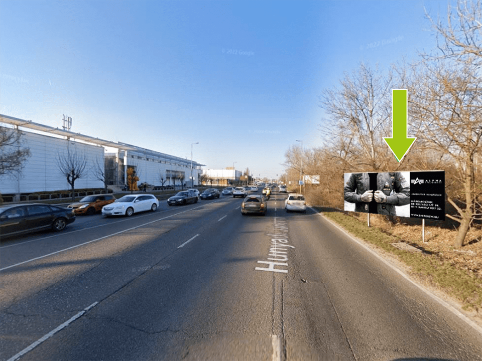 Budapest XI. kerület – Hunyadi János út-Szerémi út csomópont előtt 200m, Auchan-nal szemben, centrum felé