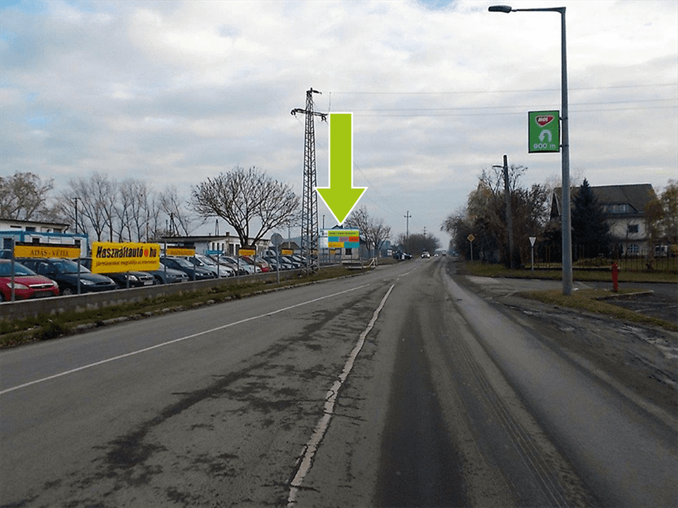 Vác – Gödöllői út 4., 2-es út felől, OMV benzinkút után