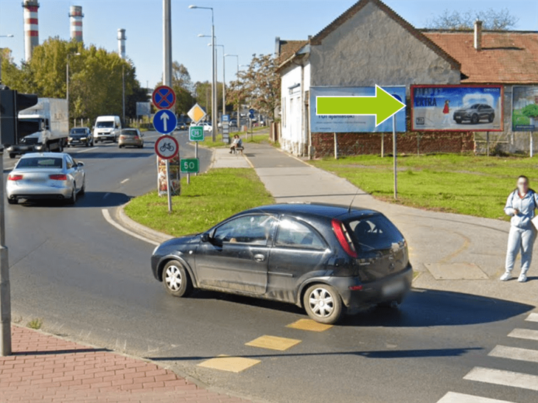 Nyíregyháza – 36-os főút, Bethlen Gábor u. 67., centrum felől M3 autópálya felé, középső