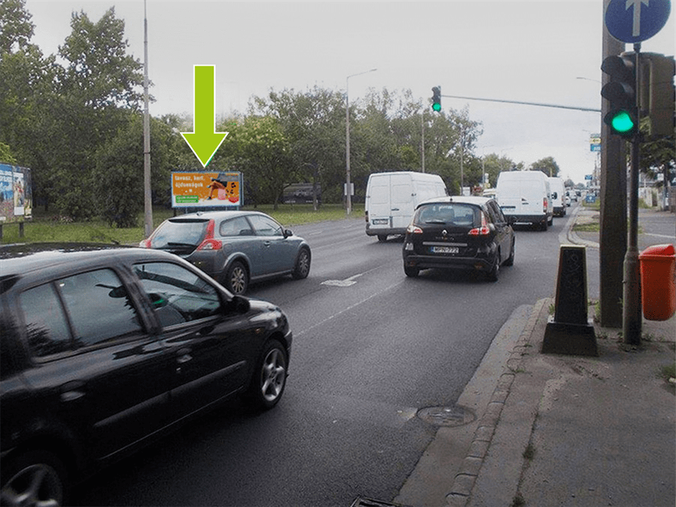 Budapest XV. kerület – Szentmihályi út 94. Újpest felől Pólus Center felé, M3 lehajtó után, felhajtó előtt