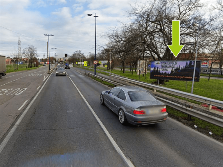 Budapest XVIII. kerület – Gyömrői út-Ferihegyi reptérre vezető út, Shell benzinkút után, repülőtér felé.